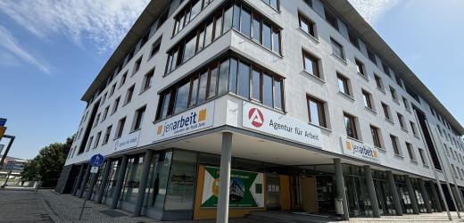 Ansicht Gebäude jenarbeit
